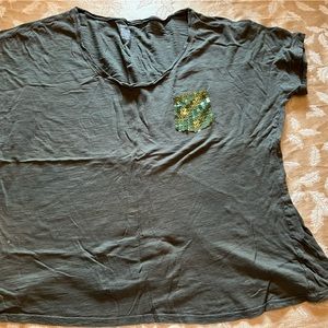 GAP Cotton Olive Green Plus Size Short Sleeve Tee with Sequin